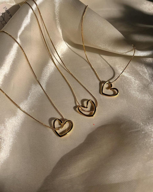 Heart Necklace Gold